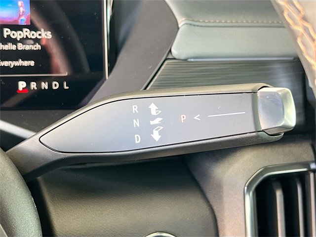 2026 Gmc Acadia AT4 photo 11