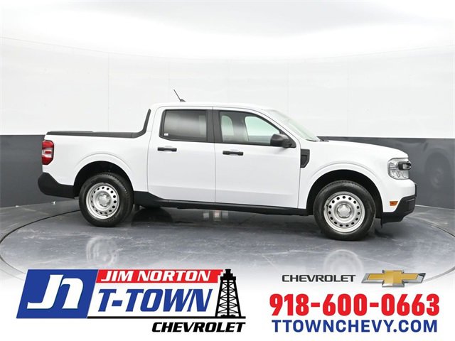 2022 Ford Maverick XL's photo