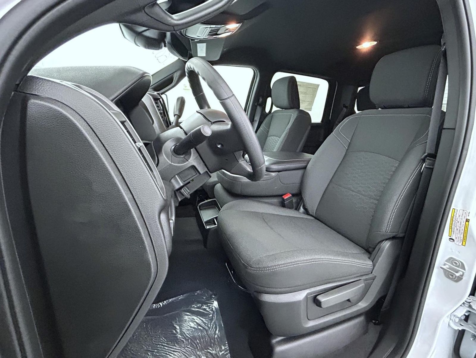 2025 Ram 3500 Tradesman photo 10