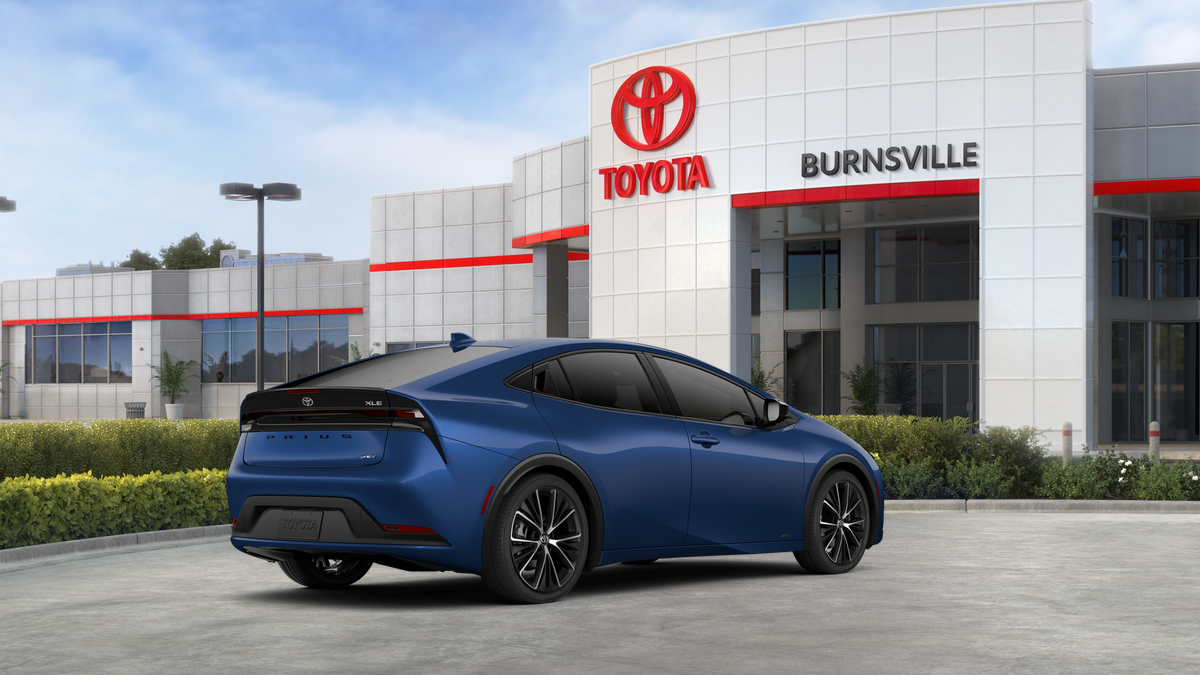 2025 Toyota Prius XLE photo 8