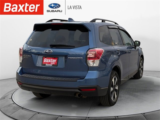 2018 Subaru Forester Premium photo 4