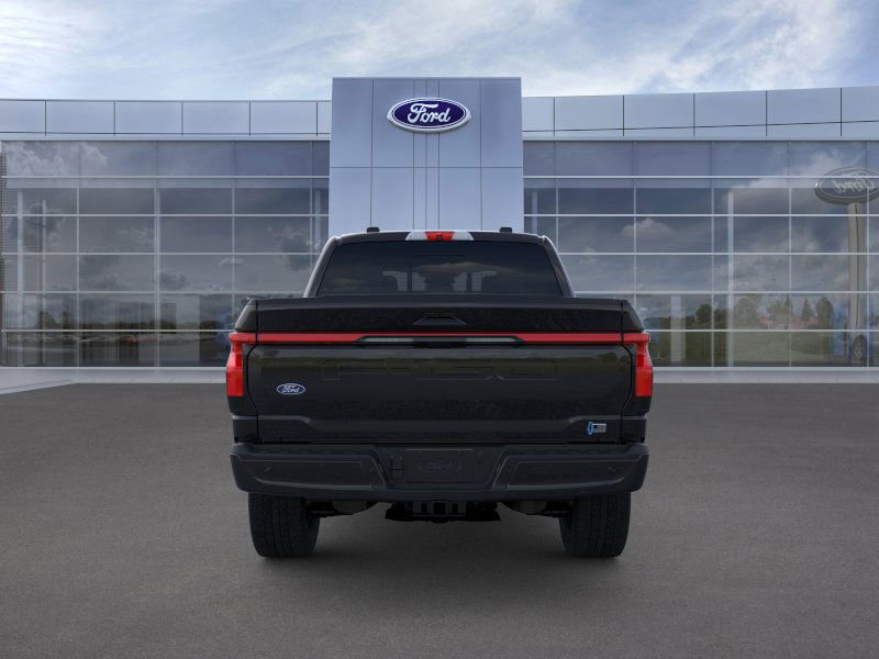 2025 Ford F-150 Lightning Lariat photo 4