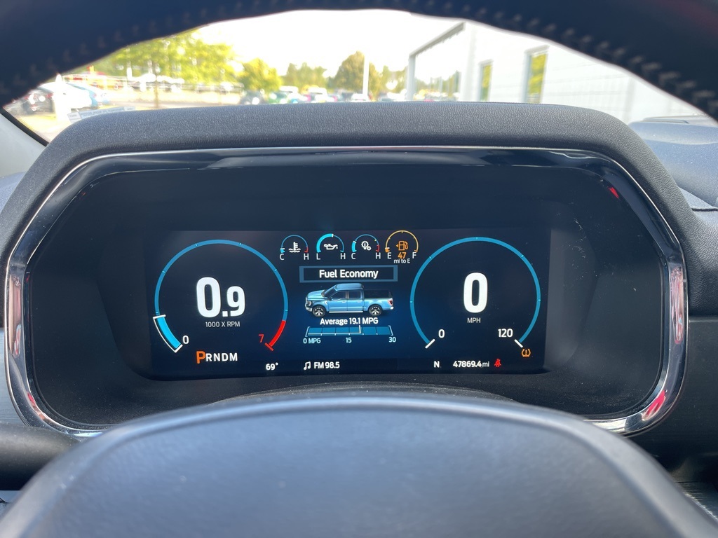 2022 Ford F-150 Lariat photo 13