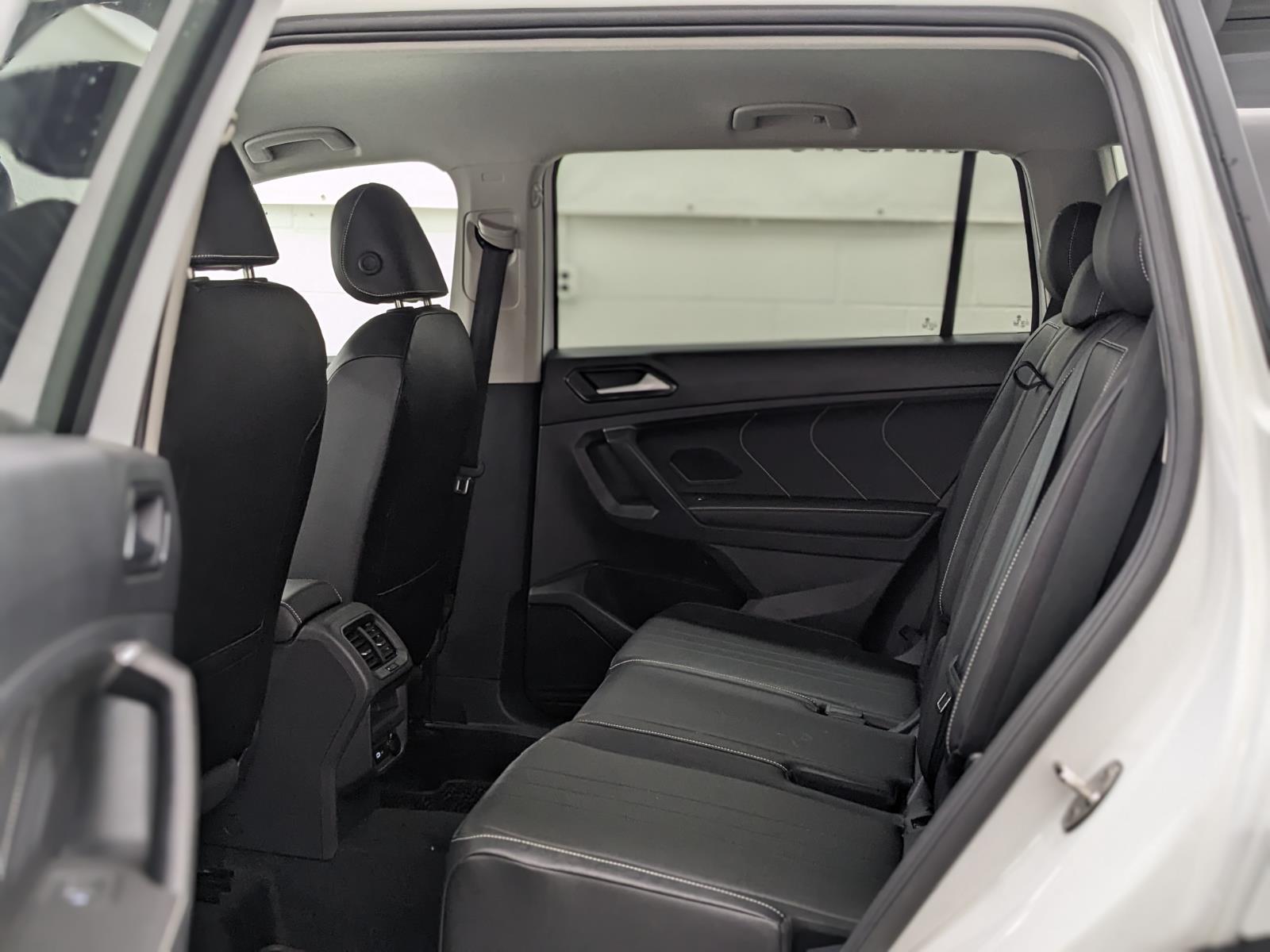 2024 Volkswagen Tiguan SE Wolfsburg Edition photo 9