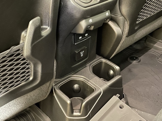 2025 Jeep Gladiator Mojave photo 33