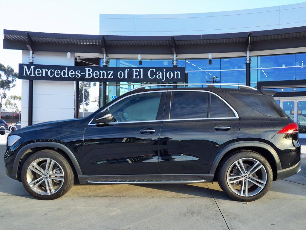 2022 Mercedes Benz GLE 450 4MATIC photo 2