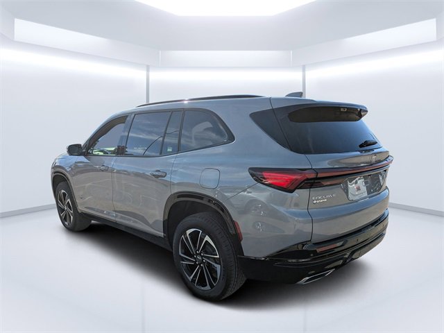 2026 Buick Enclave Sport Touring photo 4