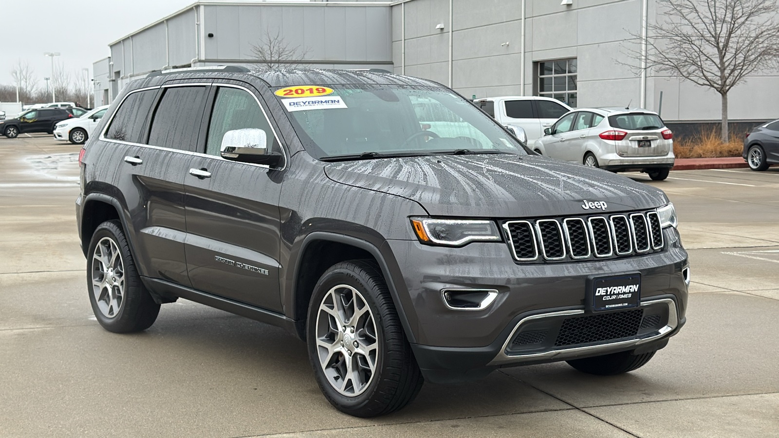 2019 Jeep Grand Cherokee Limited's photo