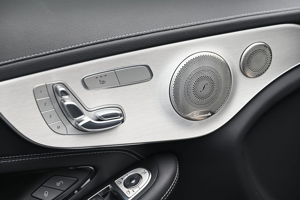2022 Mercedes Benz C 300 photo 14