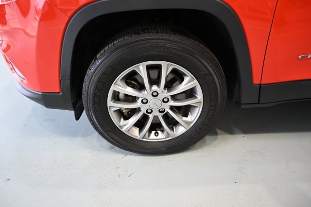2021 Jeep Cherokee Latitude photo 25