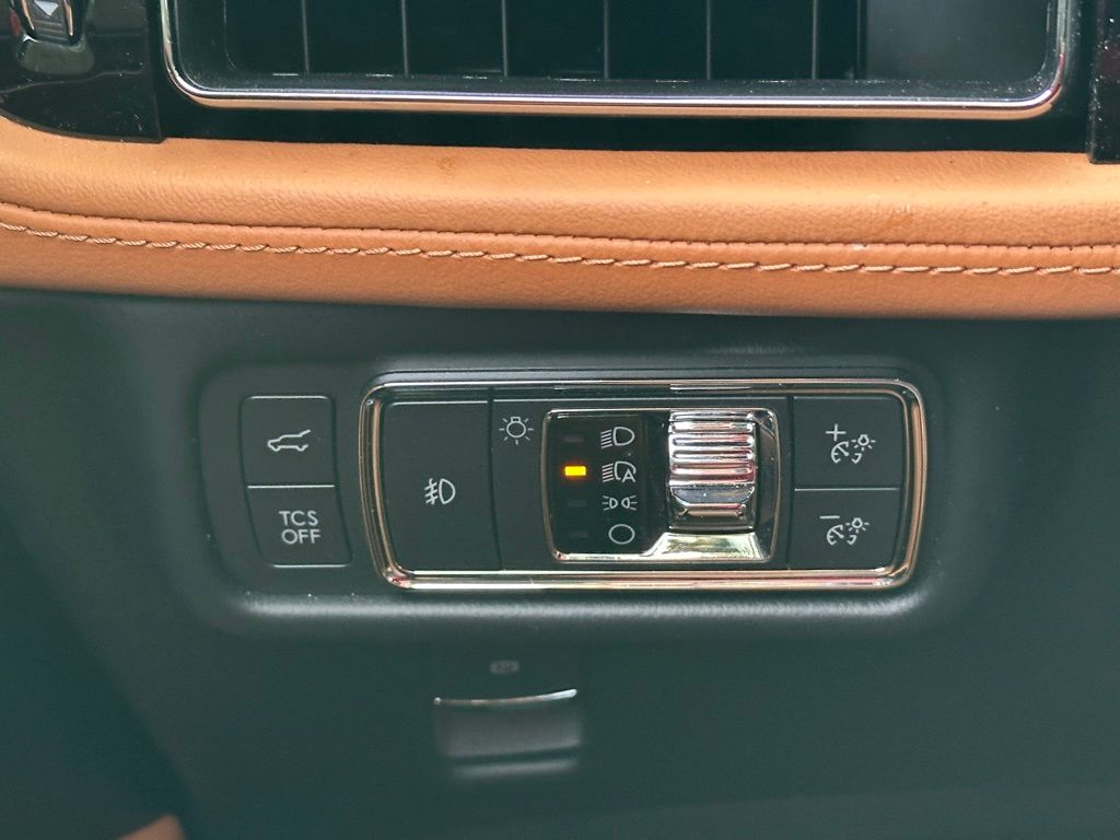2022 Lincoln Nautilus Black Label photo 34