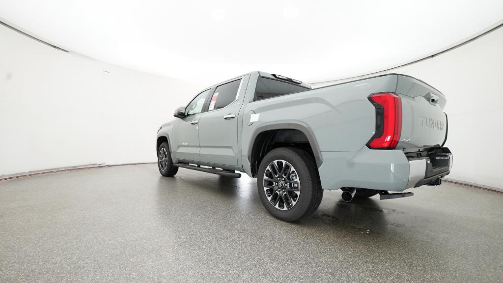 2025 Toyota Tundra Limited CrewMax photo 13
