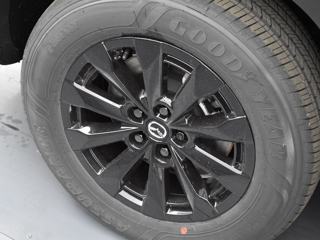2025 Mazda CX-50 Premium photo 24