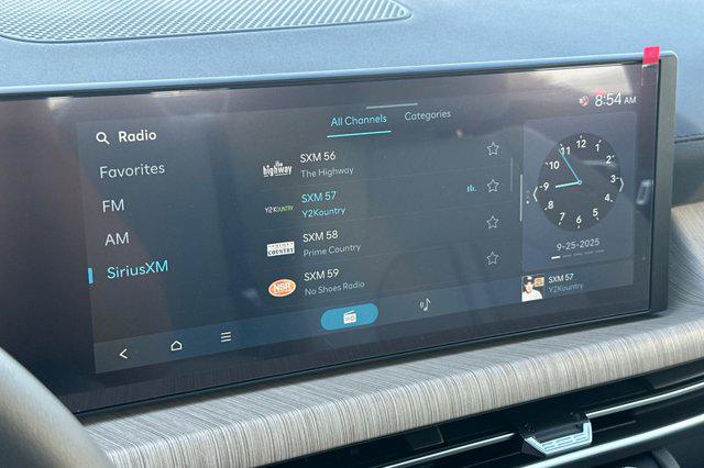 2026 Hyundai Sonata Hybrid Blue photo 17