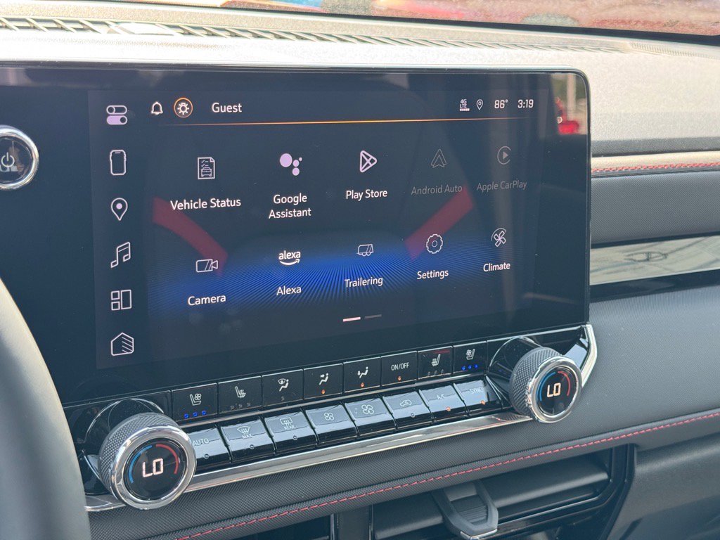 2025 Chevrolet Colorado Z71 photo 15
