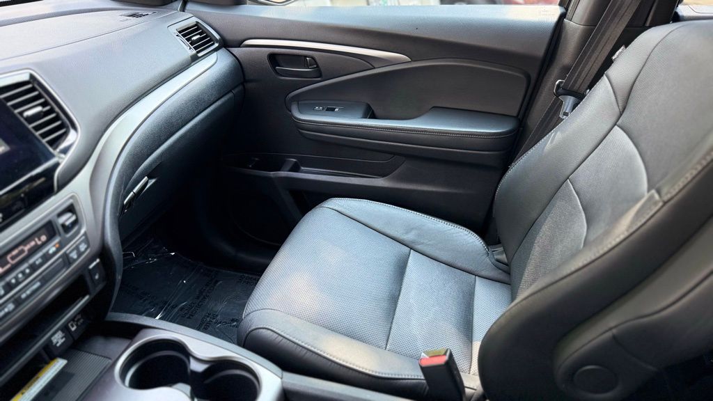 2022 Honda Passport EX-L photo 26