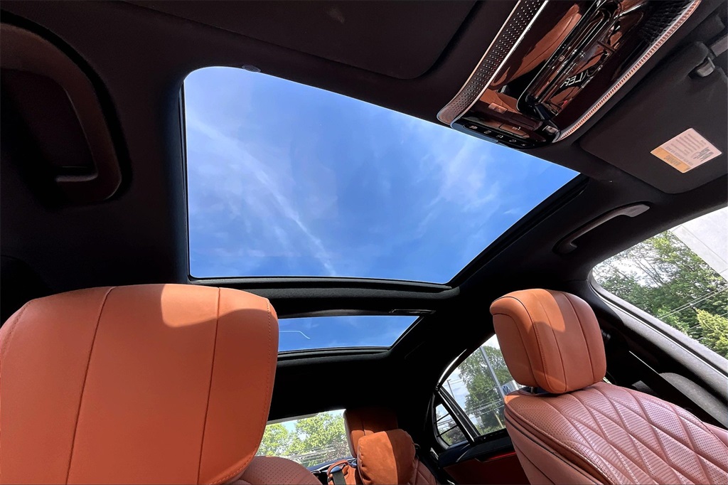 2023 Mercedes Benz S 450 580 photo 17