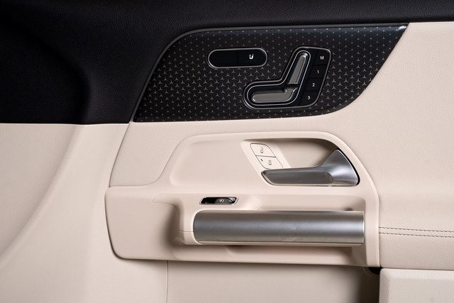 2024 Mercedes Benz GLA 250 photo 58