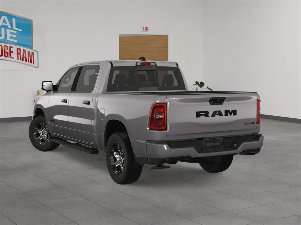 2025 Ram 1500 Tradesman photo 3