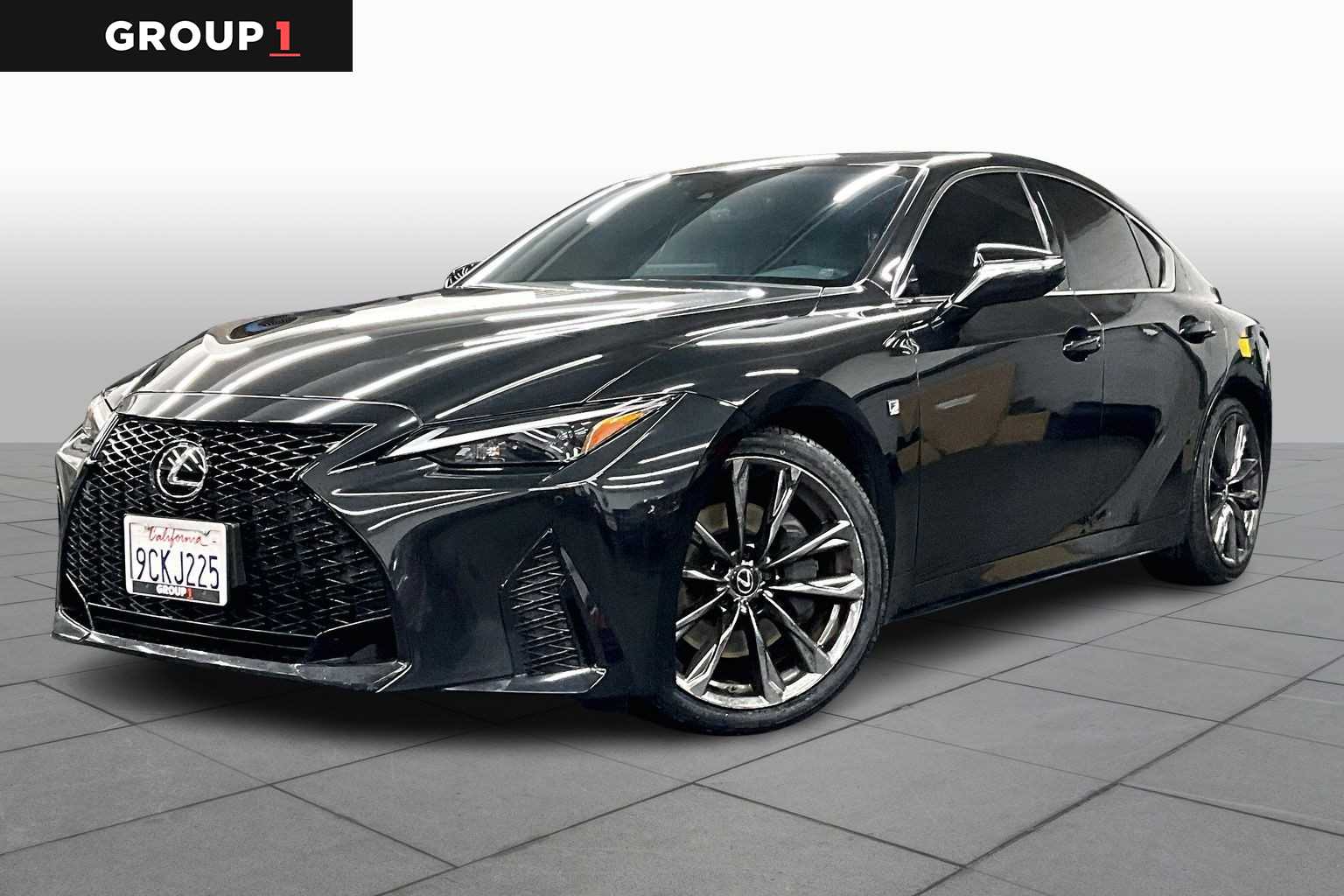 2022 Lexus IS 350 F SPORT's photo