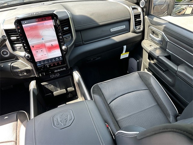 2025 Ram 2500 Laramie photo 15