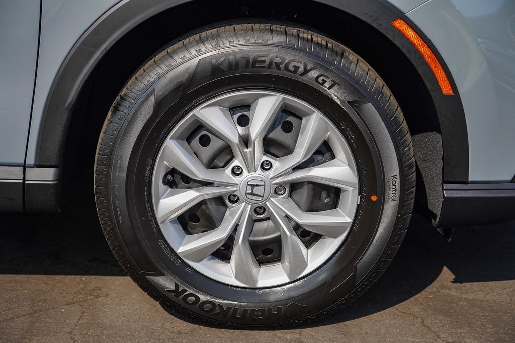 2026 Honda CR-V LX photo 11