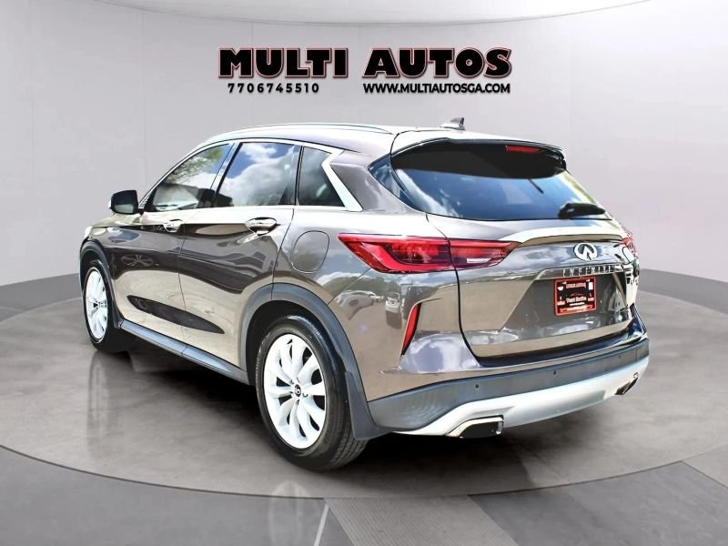 2019 Infiniti QX50 Essential SPORT photo 3