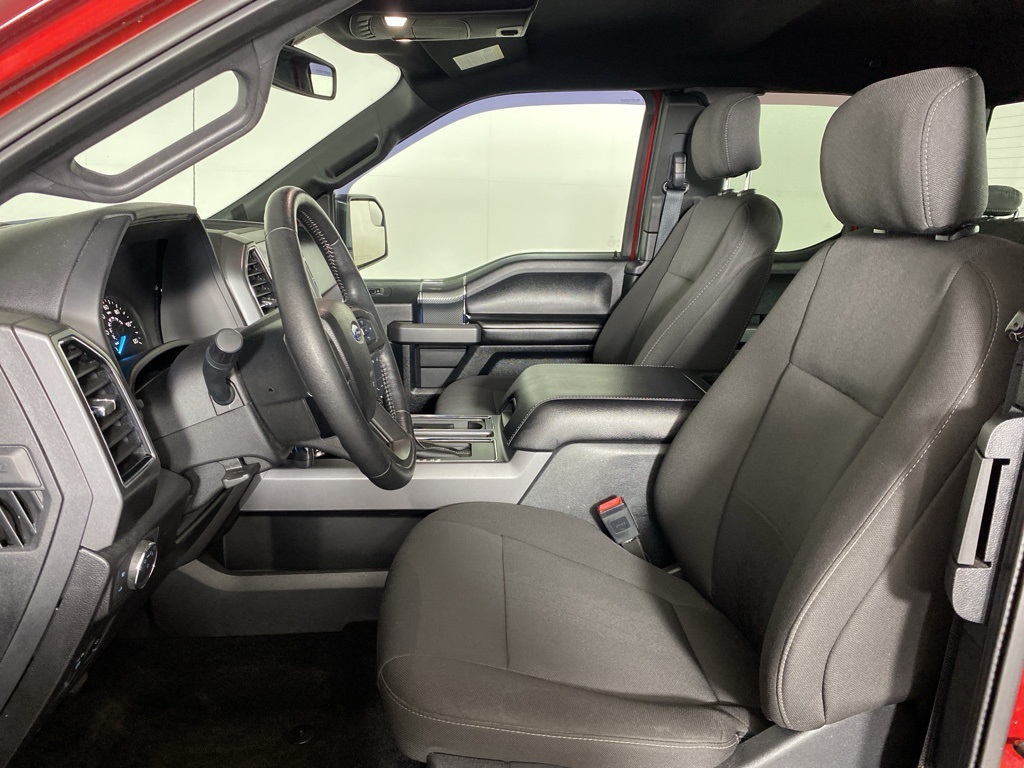 2018 Ford F-150 XLT photo 5