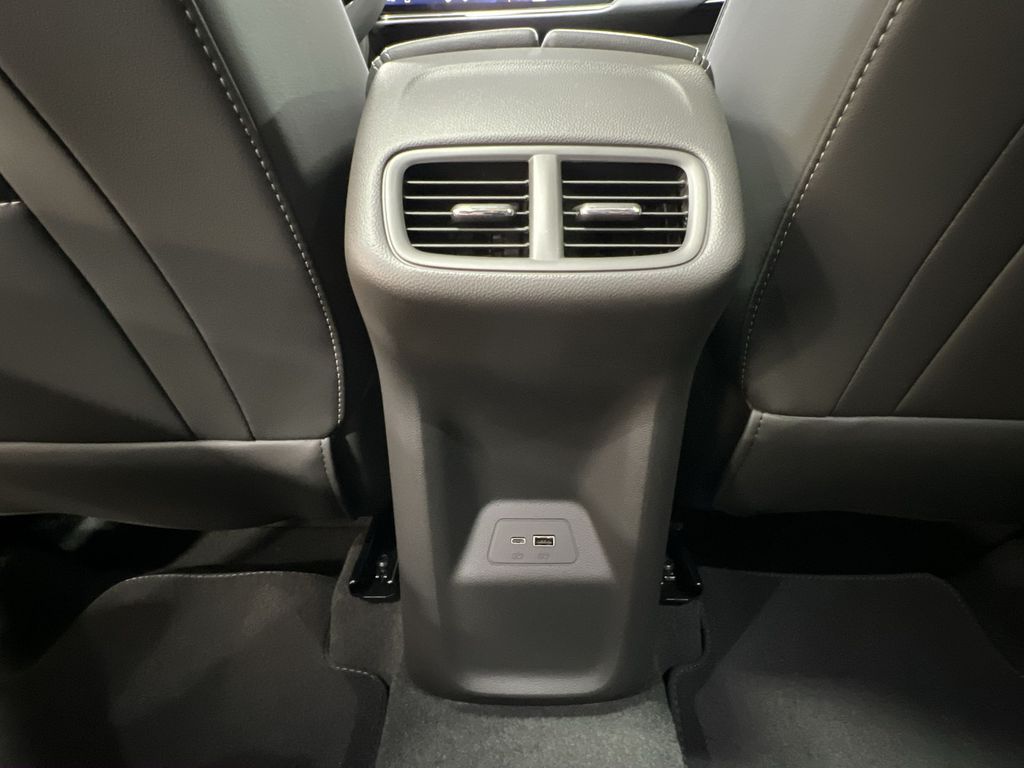 2025 Buick Envision Preferred photo 14