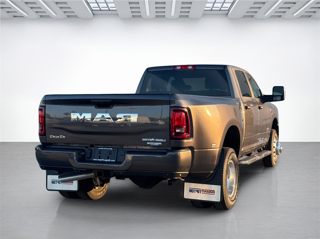 2026 Ram 3500 Big Horn photo 2