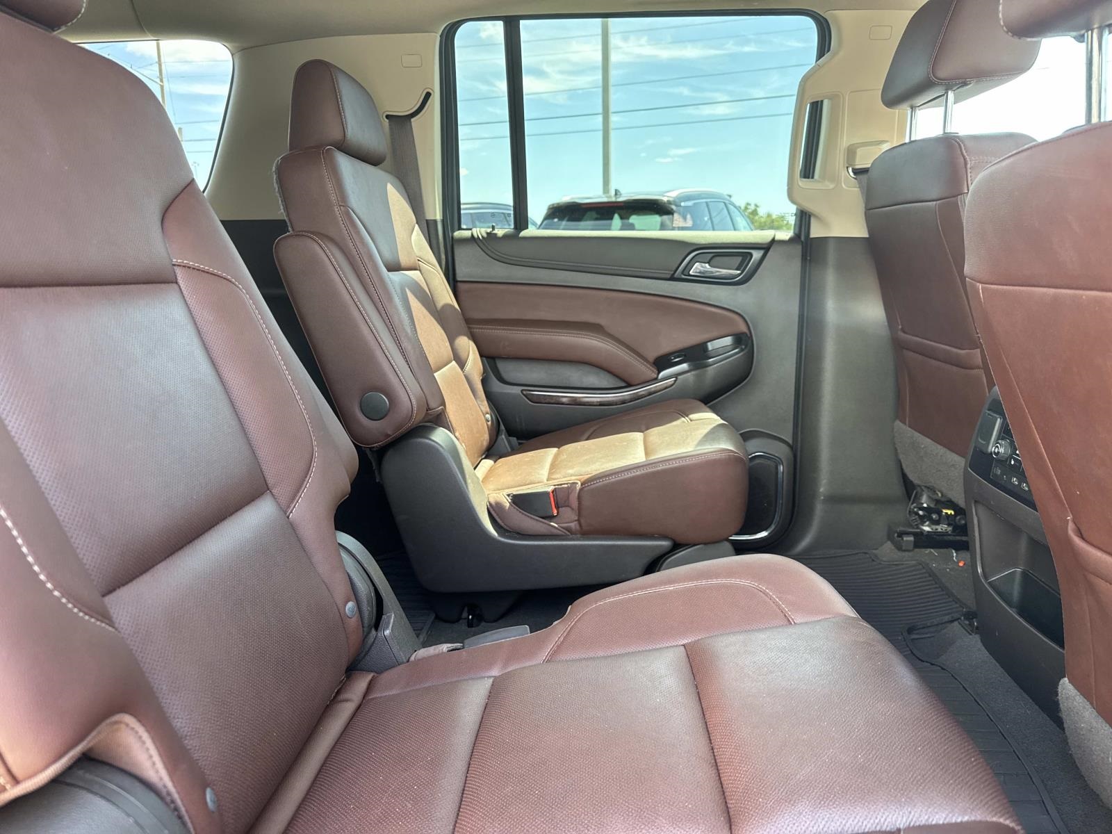 2020 Chevrolet Suburban Premier photo 10