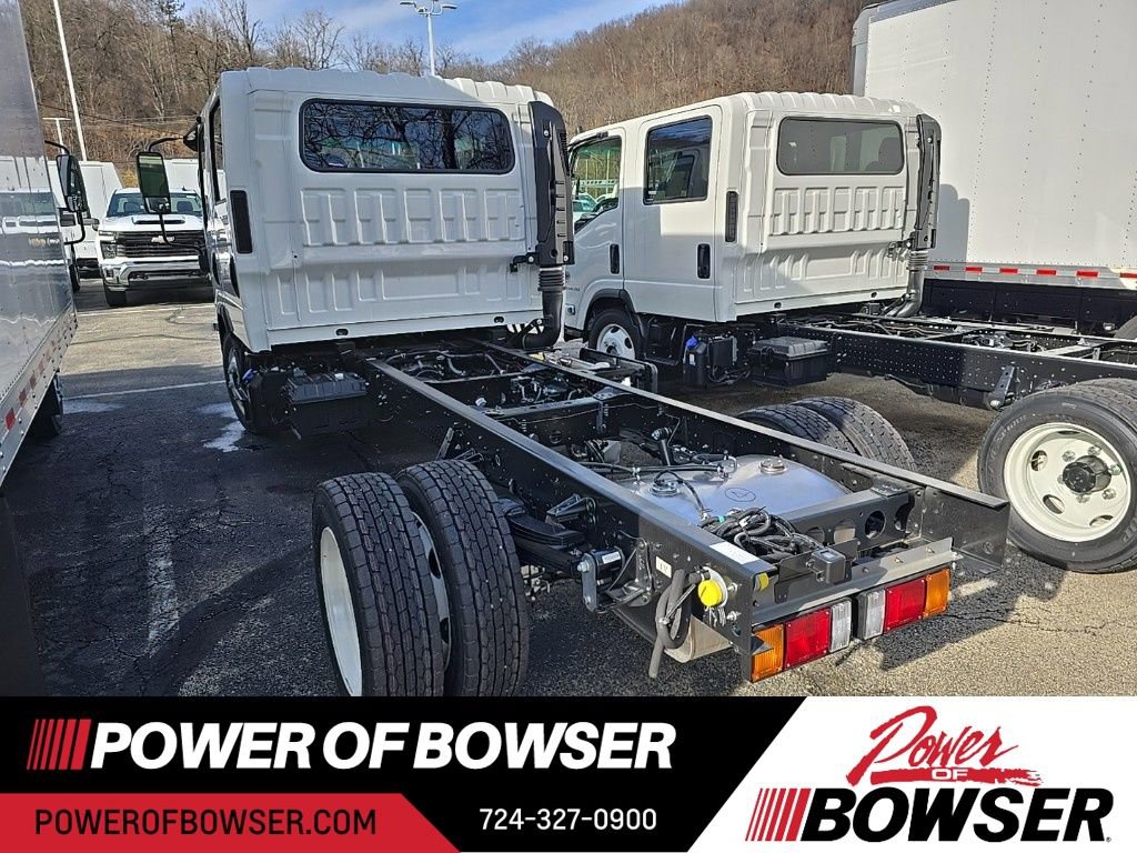 2025 Chevrolet Silverado photo 2