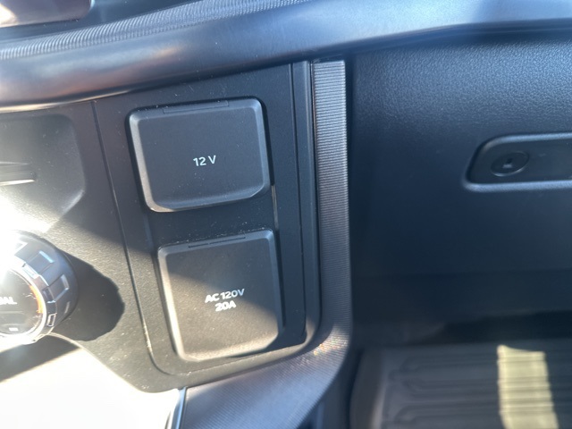 2022 Ford F-150 Platinum photo 20