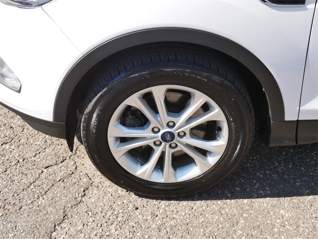 2019 Ford Escape SE photo 7