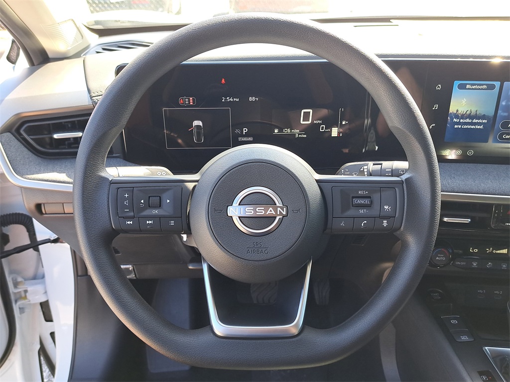 2026 Nissan Kicks SV photo 23