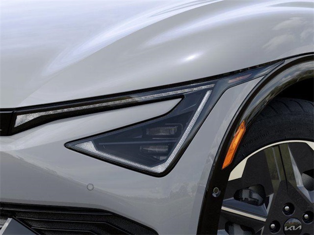 2025 Kia EV6 Light photo 9