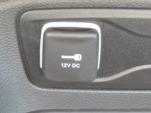 2026 Chrysler Pacifica photo 7