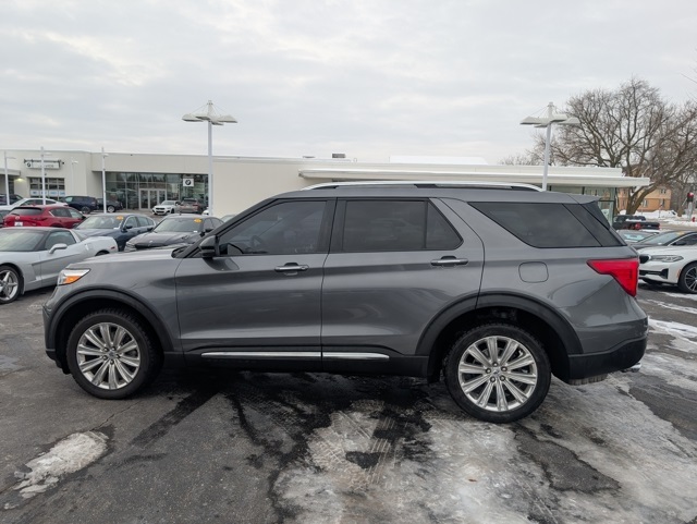 2021 Ford Explorer Limited's photo
