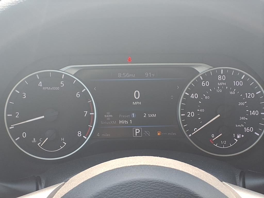 2025 Nissan Sentra SV photo 9