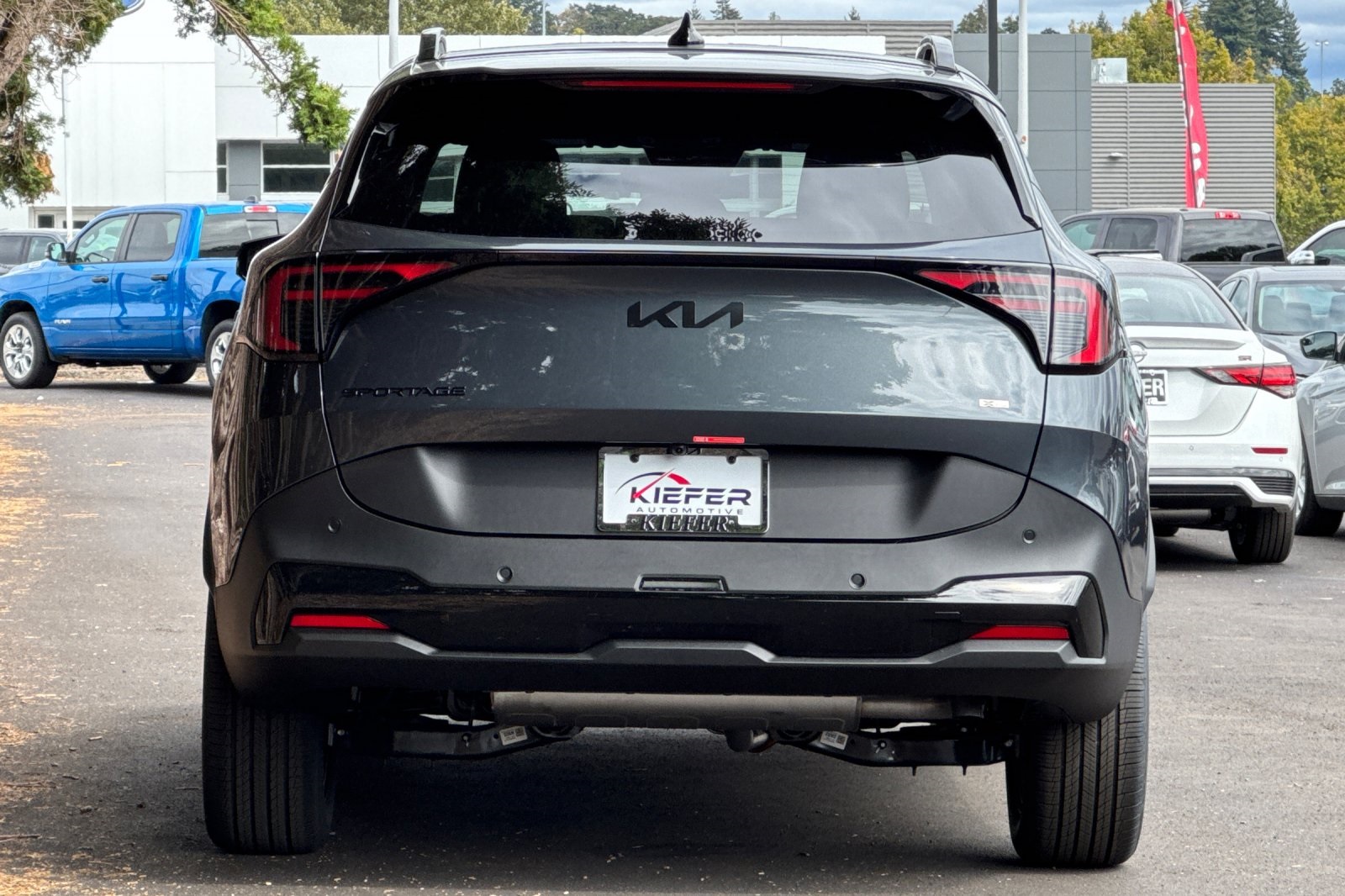 2026 Kia Sportage Hybrid X-Line photo 3