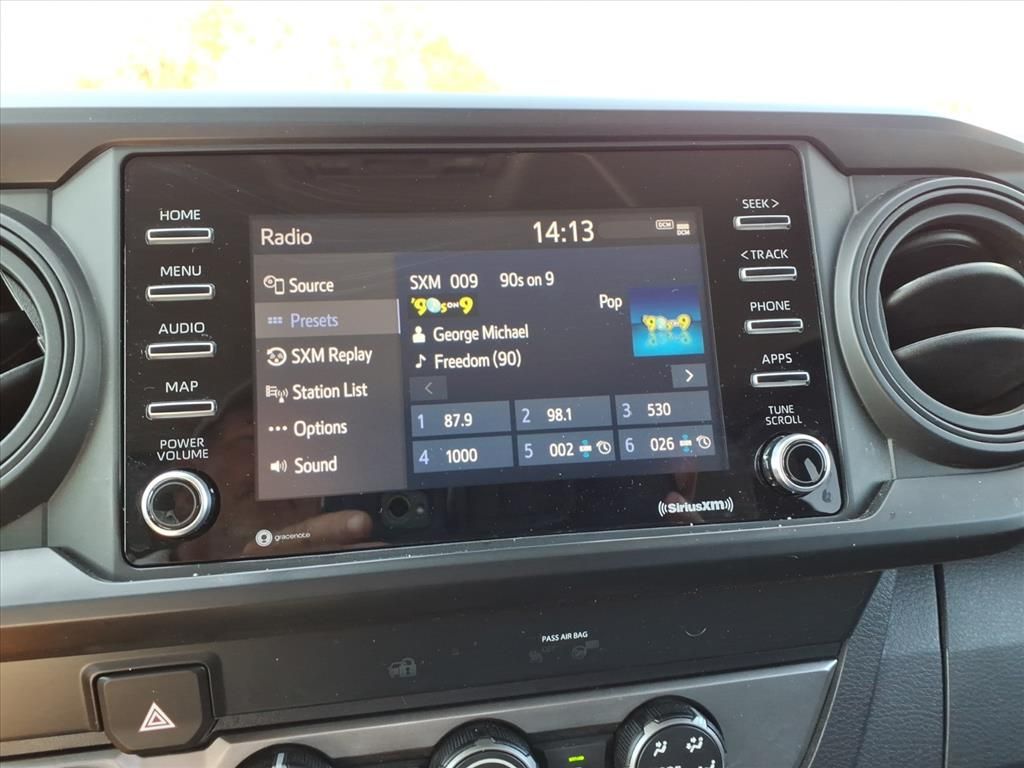 2021 Toyota Tacoma SR 4x4 photo 16