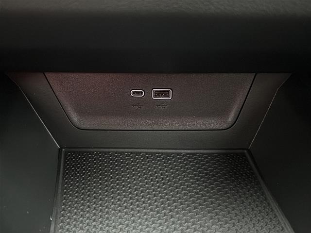 2026 Chevrolet Equinox LT photo 3