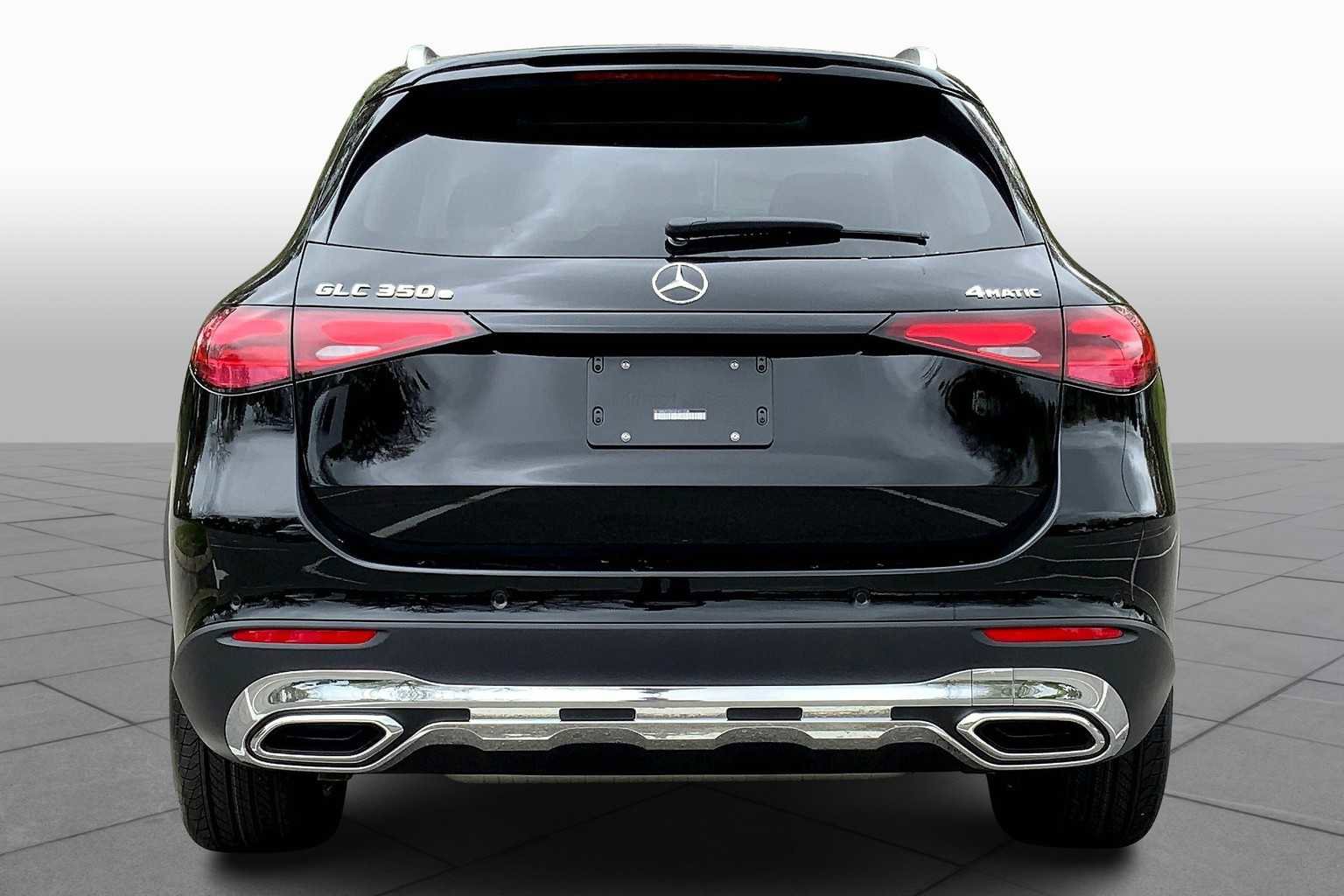 2025 Mercedes Benz GLC 350e 4MATIC photo 3
