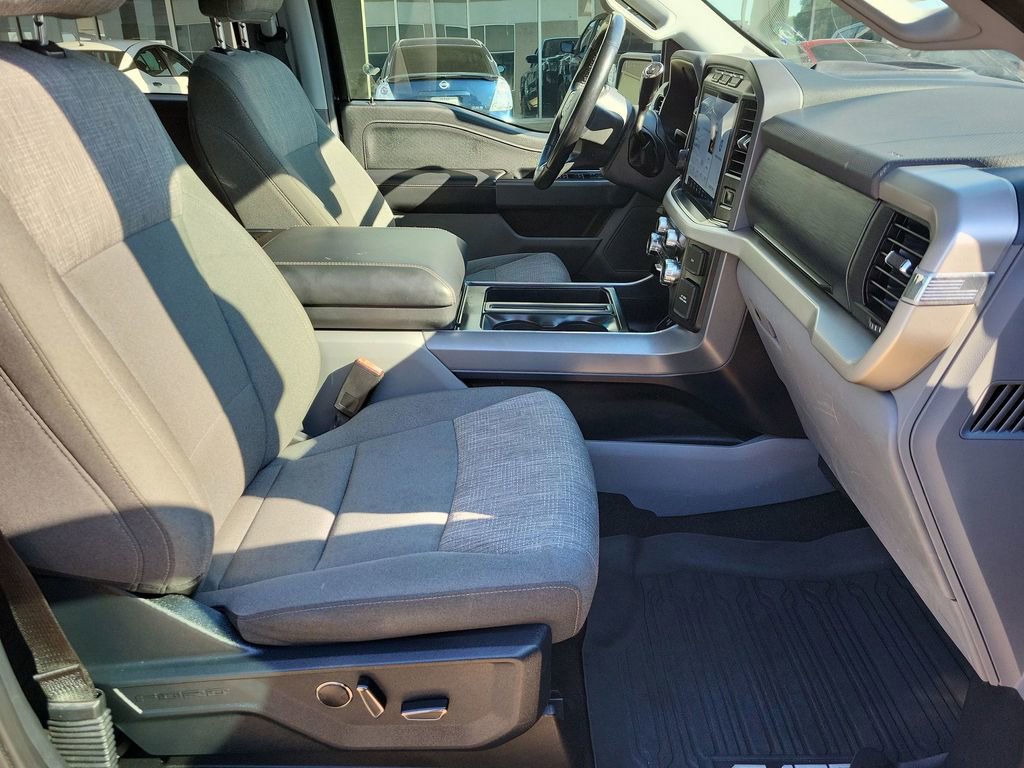 2021 Ford F-150 XLT photo 26