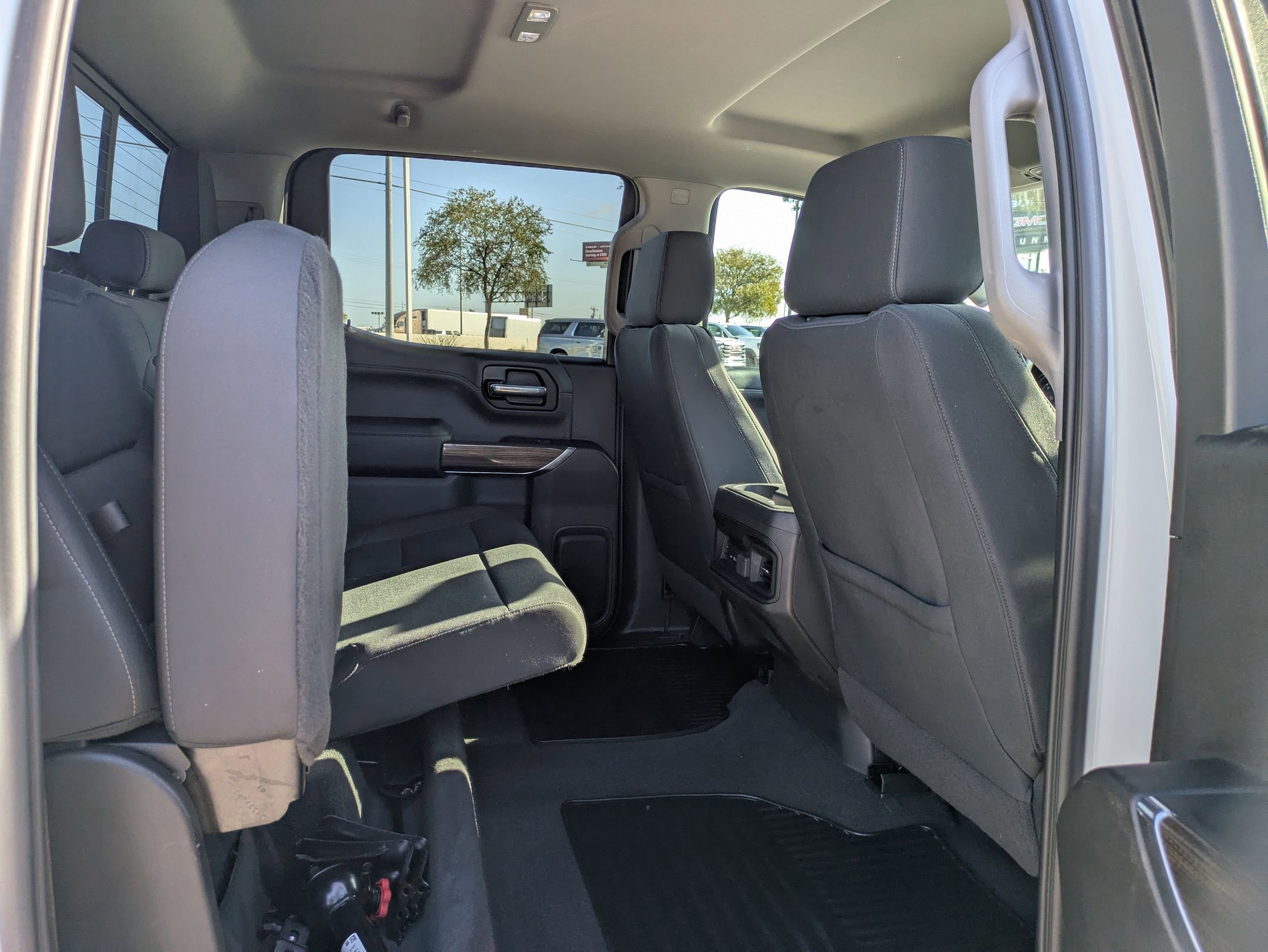 2020 Chevrolet Silverado 1500 RST photo 25