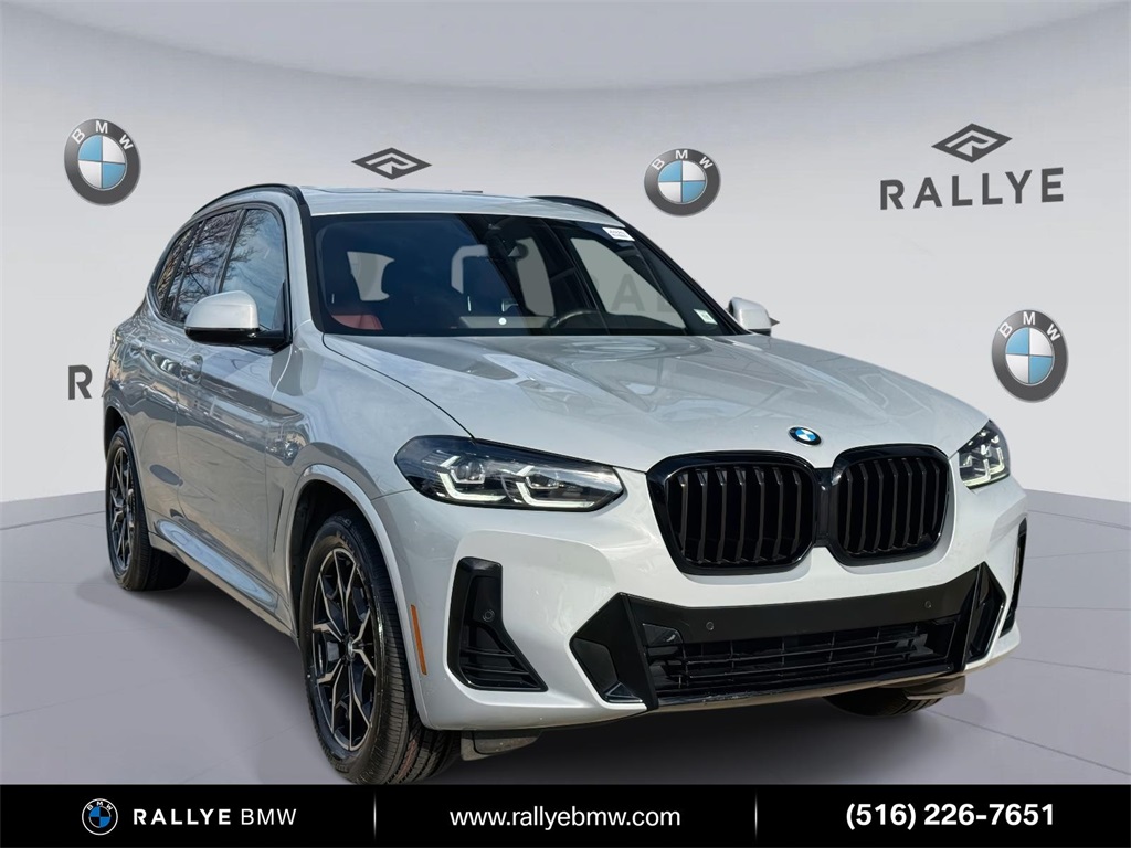 2023 BMW X3 30i's photo