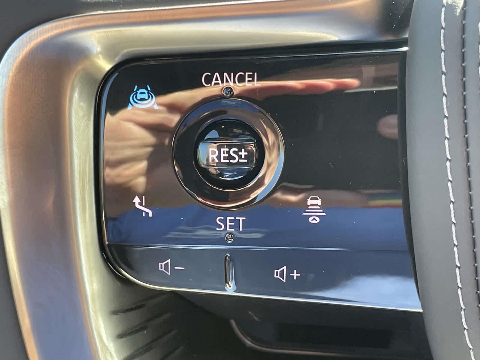 2026 Infiniti QX80 photo 31