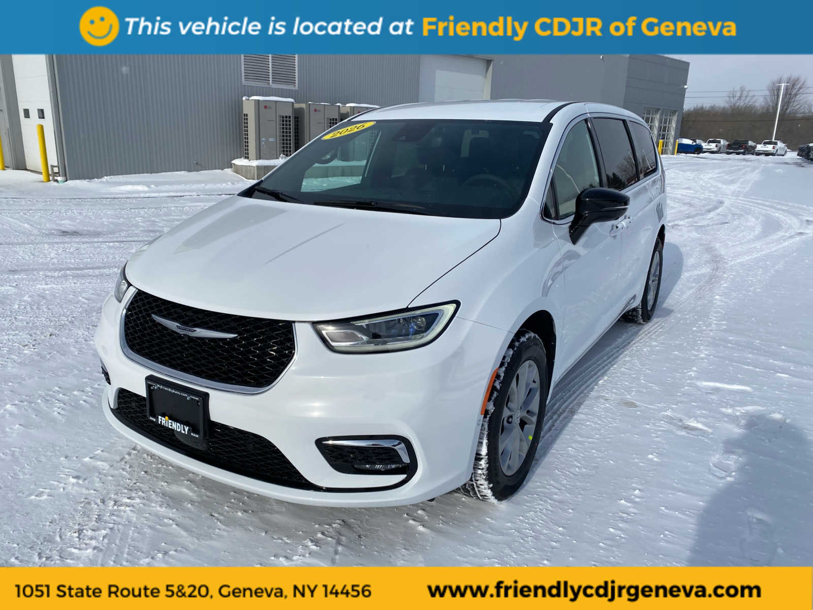 2026 Chrysler Pacifica Select's photo