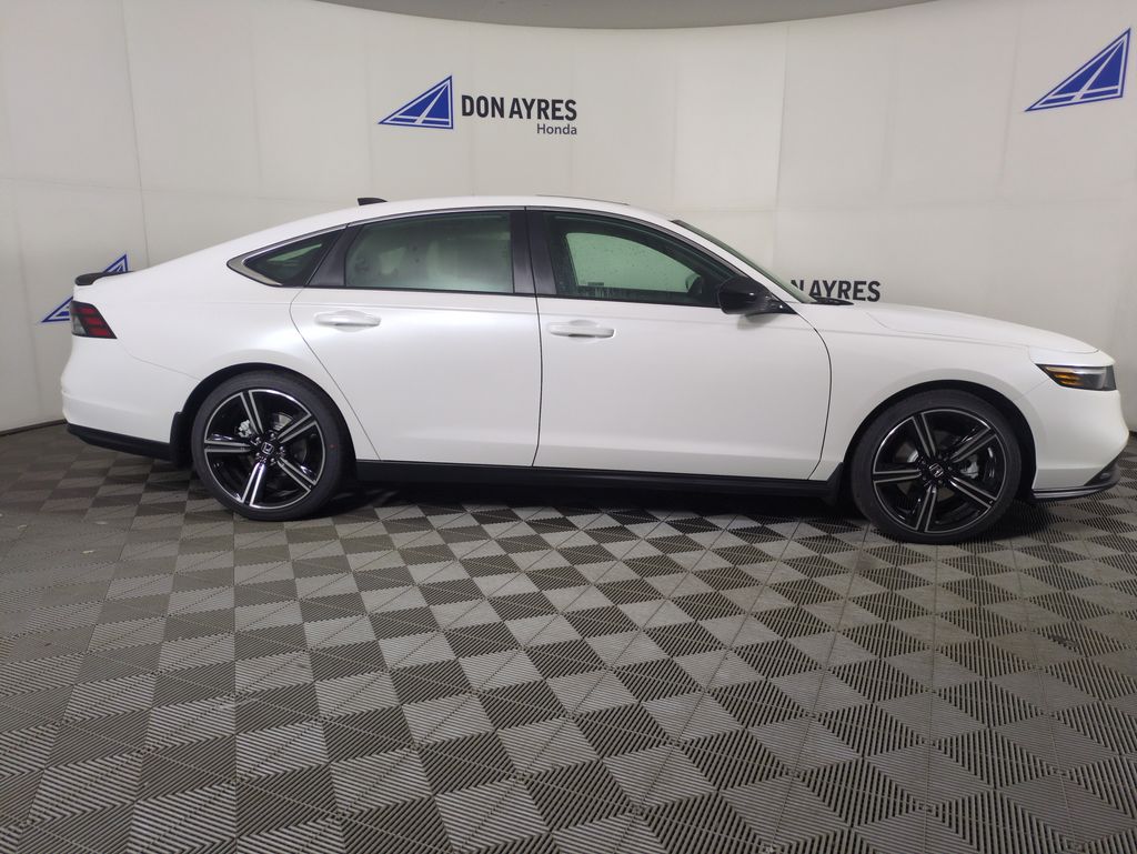 2025 Honda Accord Hybrid Sport photo 5