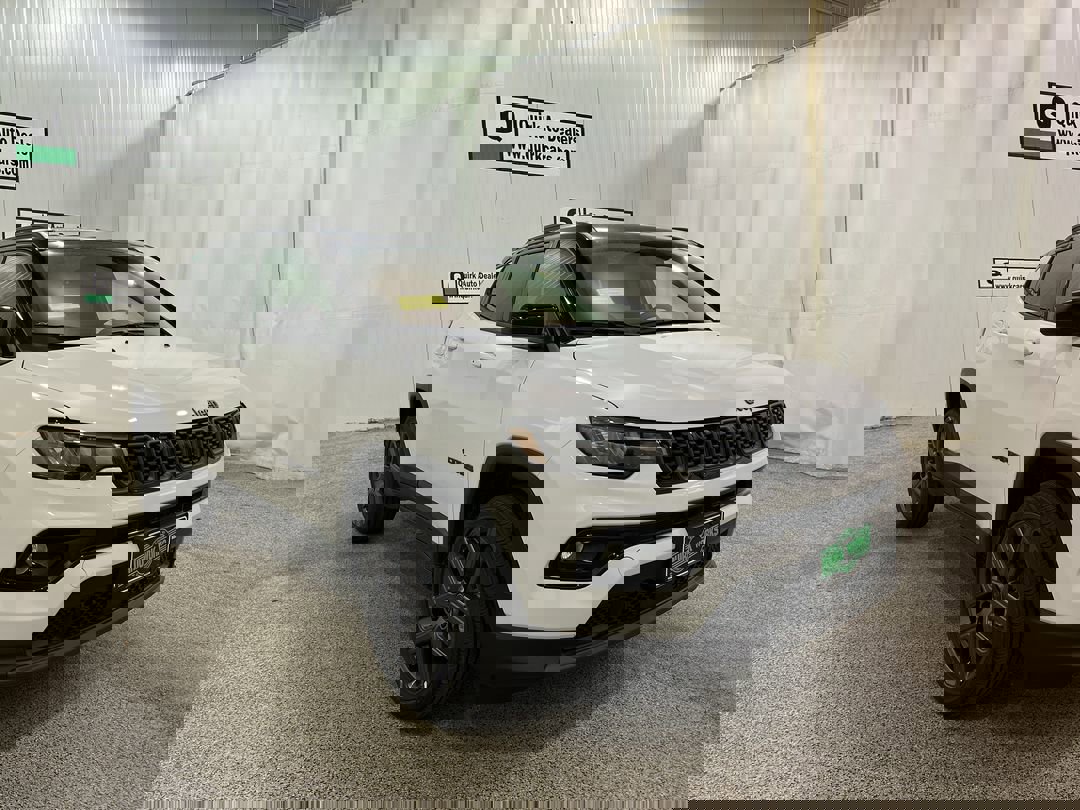 2026 Jeep Compass Limited Altitude's photo